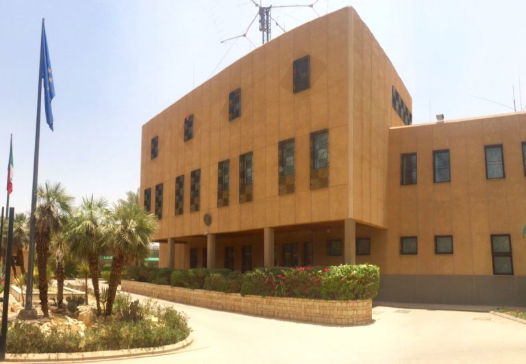 La sede